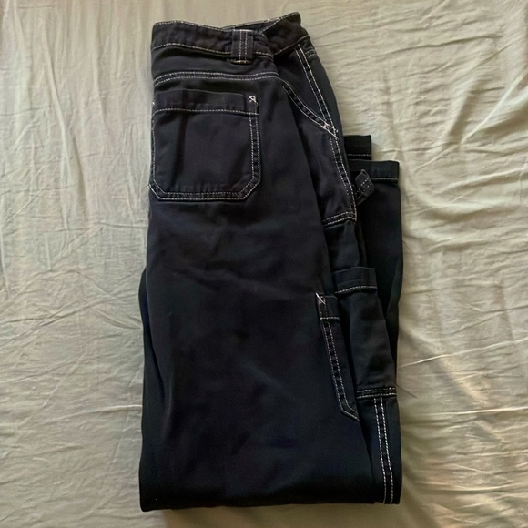 garage black & white cargos - Picture 2 of 3